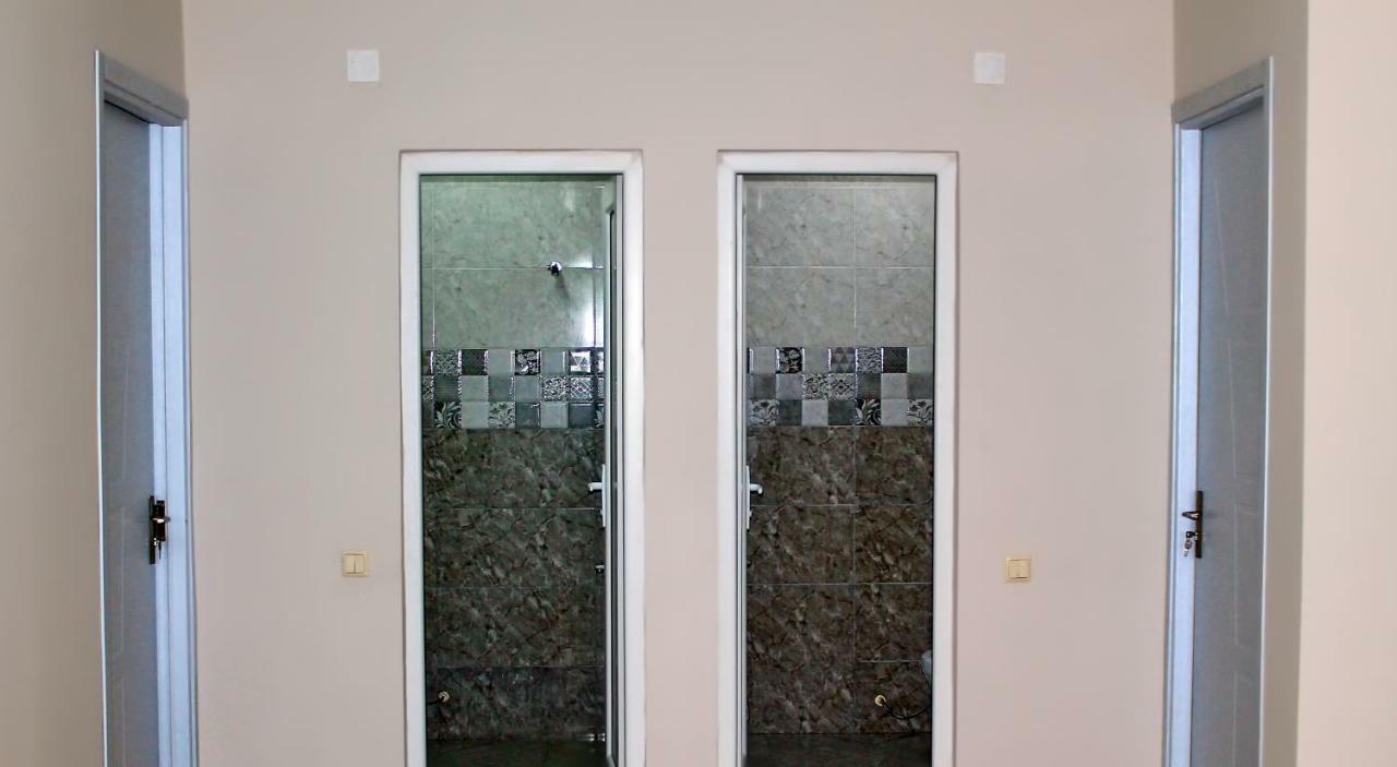 Tedo'S Guest House Makhinjauri Εξωτερικό φωτογραφία
